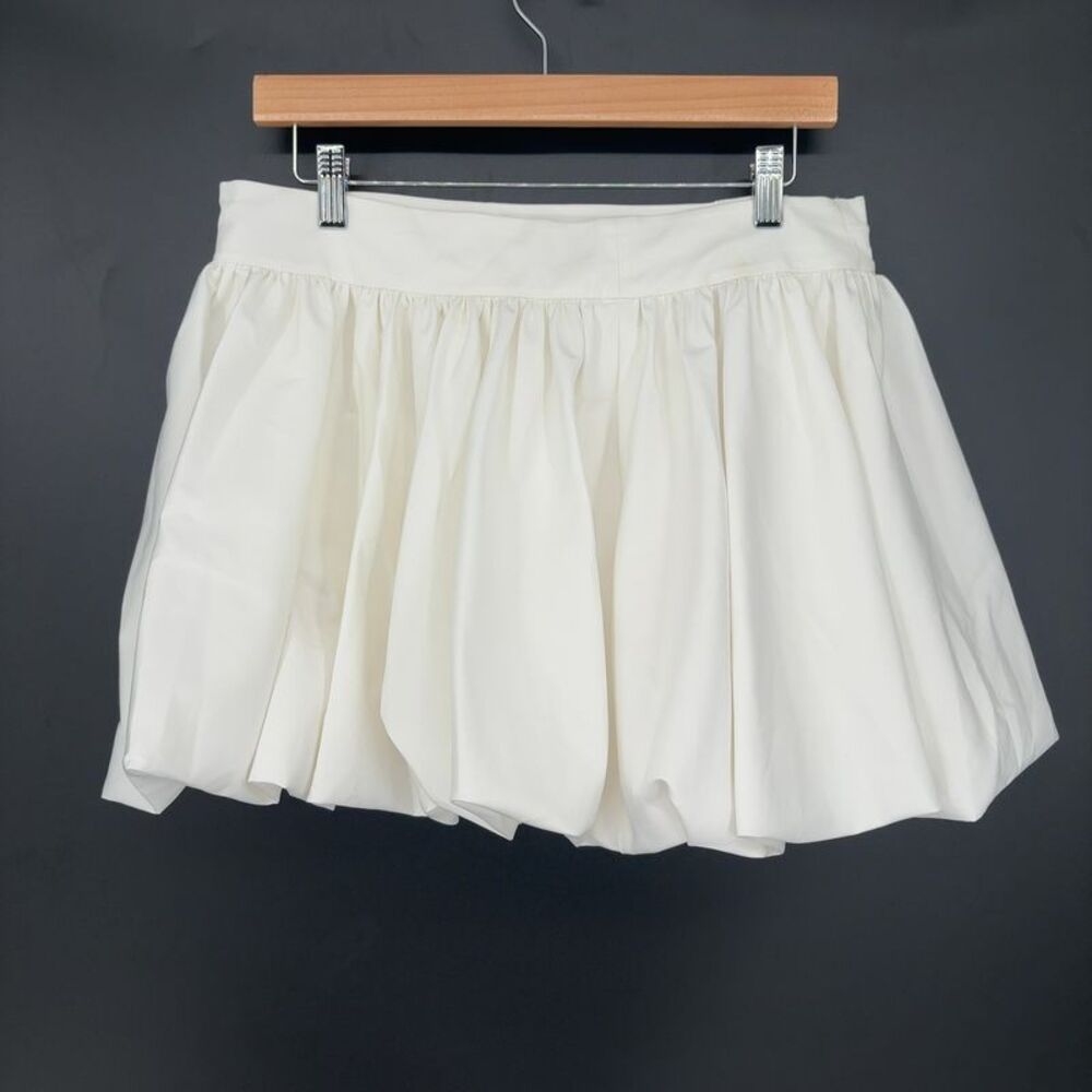 Alice + Olivia White/Multicolor Scort